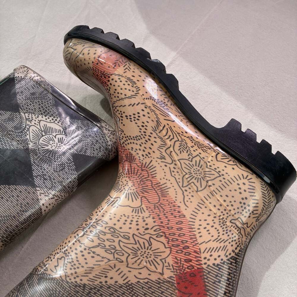 Burberry Floral Check Print Rubber Rain Boots - Picture 3 of 11